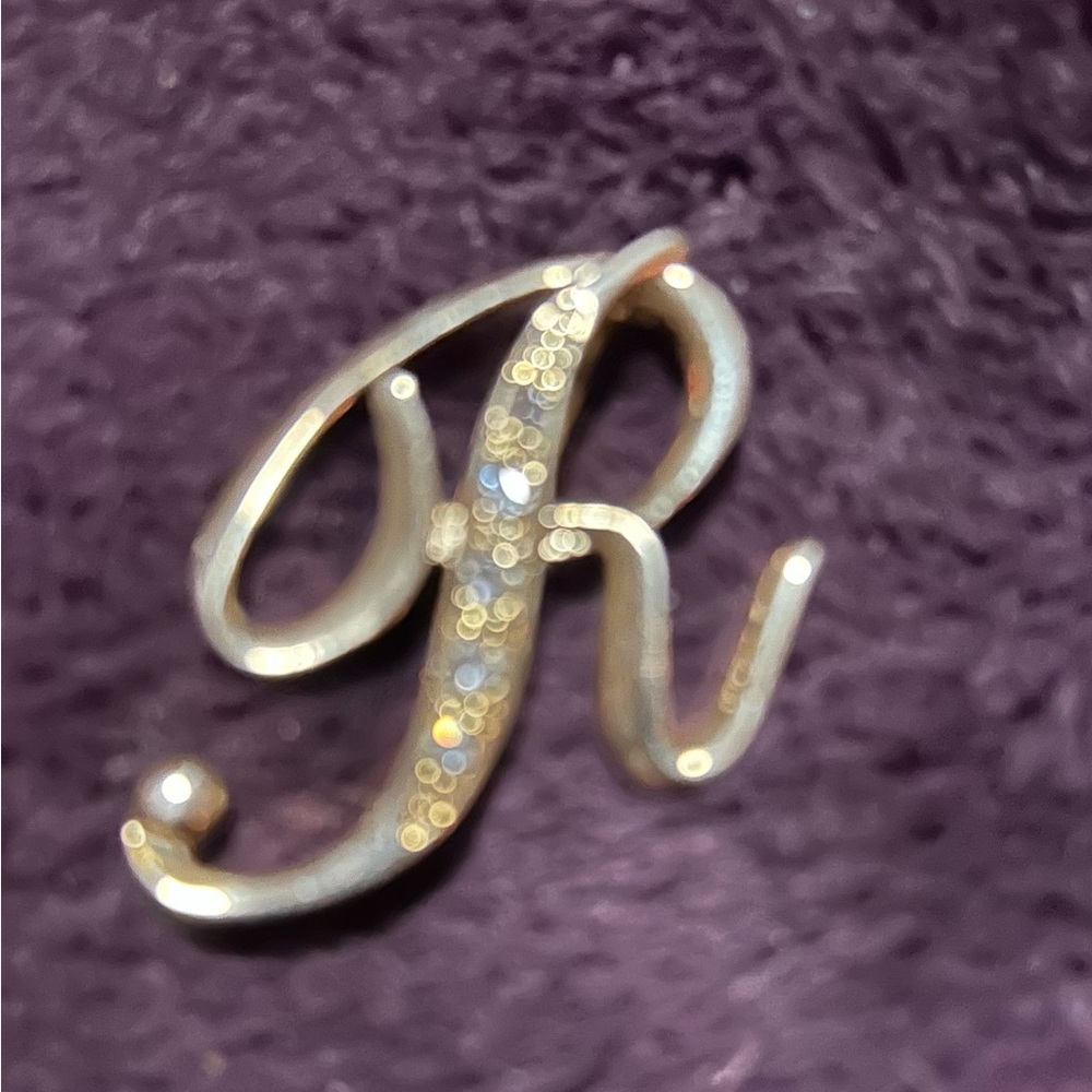 Gold Script Initial R Brooch with Sparkling Stones - Picture 2 of 7